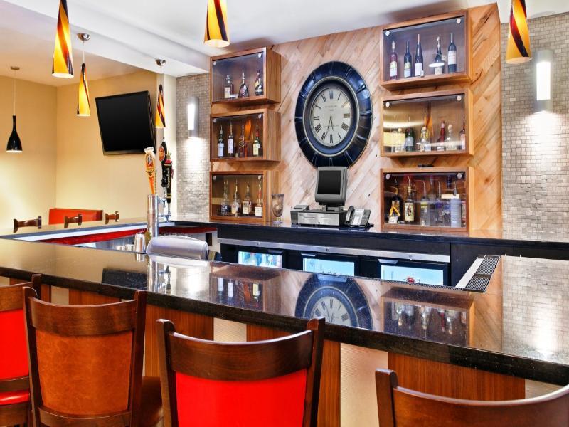 Four Points By Sheraton 大学城 外观 照片