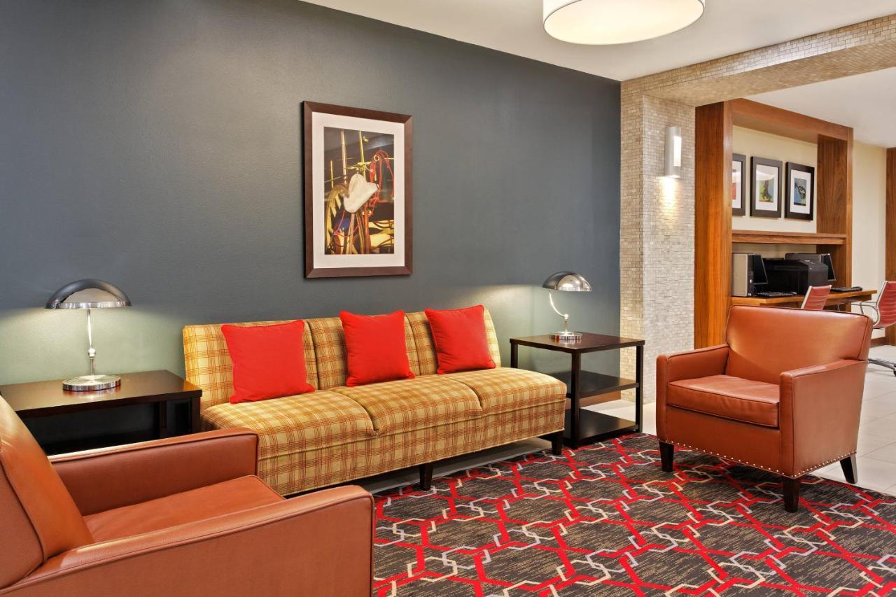 Four Points By Sheraton 大学城 外观 照片